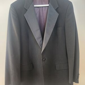 Mens Giannino Black Tuxedo, Jacket and Pants.  Sz 44 Regular